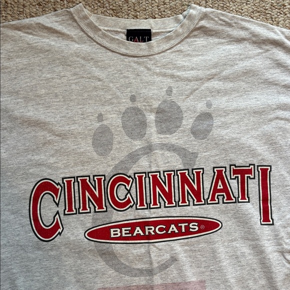 Cincinnati Bear Cats T Shirt/Unisex - Picture 3 of 10